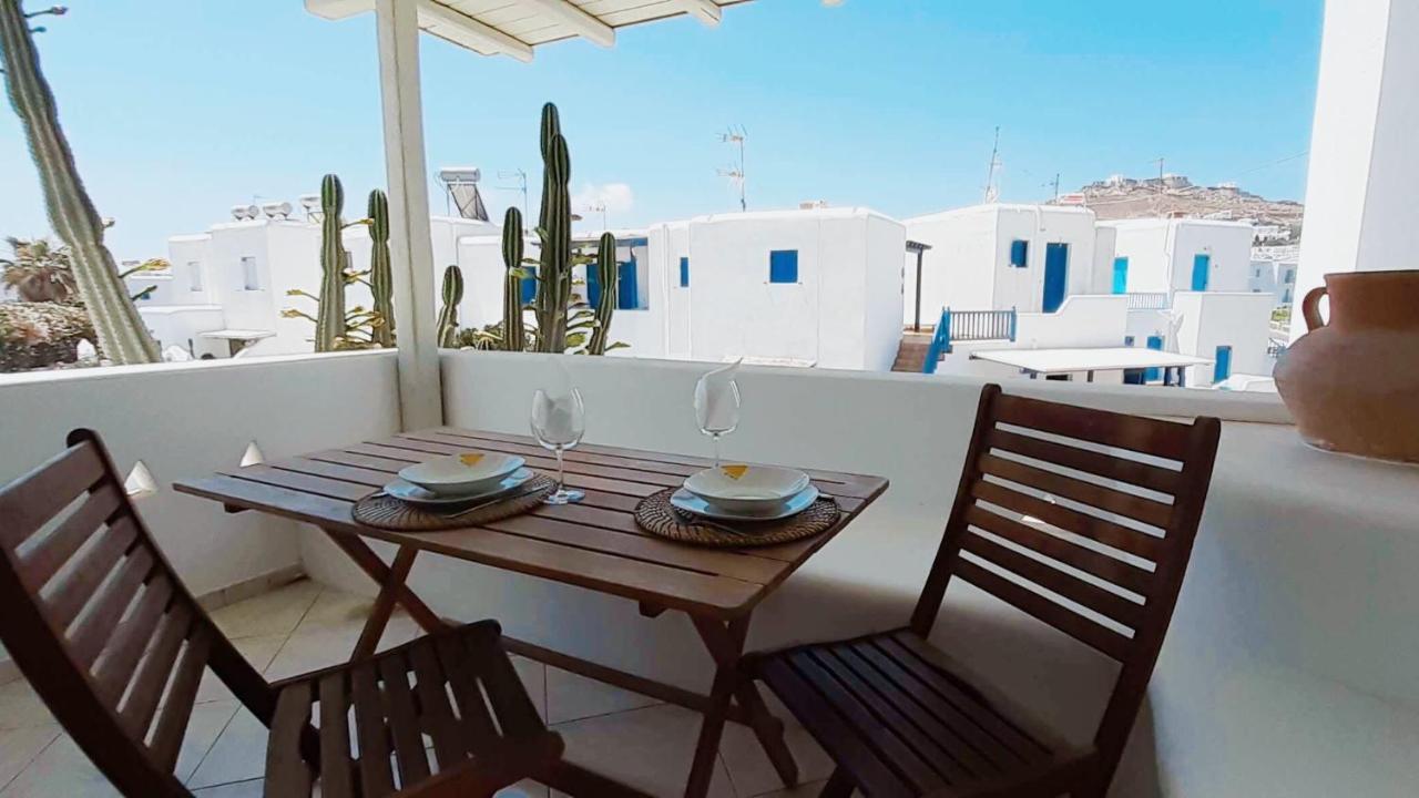Athina * Ornos (Mykonos)